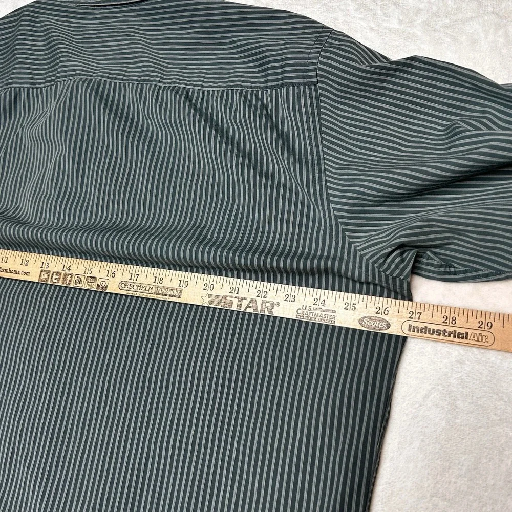 Vintage Banana Republic Mens XL Gray Striped‎ Long Sleeve Button Up Shirt